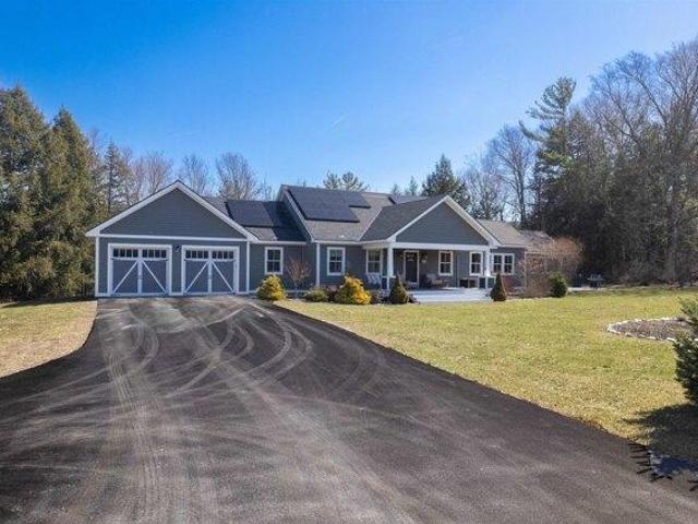 House for sale in Pittsford, Vermont
