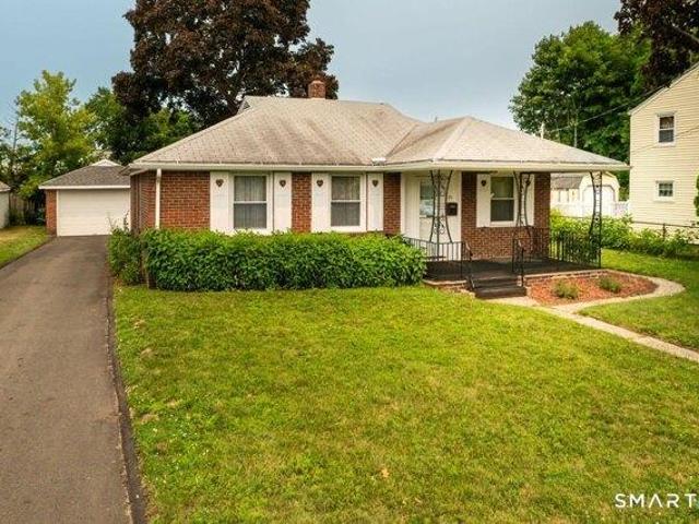 House for sale in Plainville, Connecticut