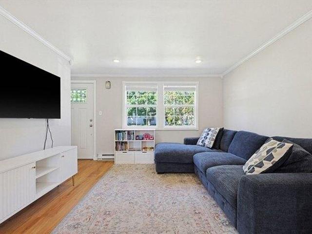 House for sale in Plainville, Massachusetts