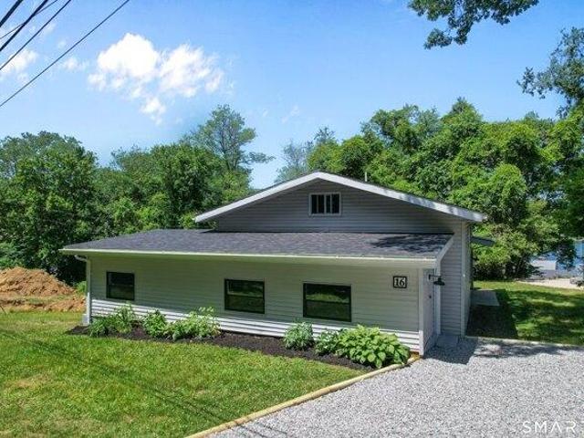 House for sale in Plymouth, Connecticut