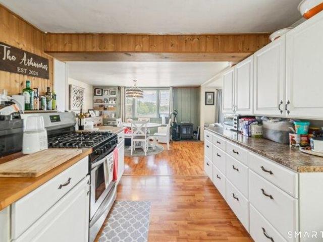 House for sale in Plymouth, Connecticut