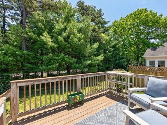 House for sale in Manomet, Massachusetts