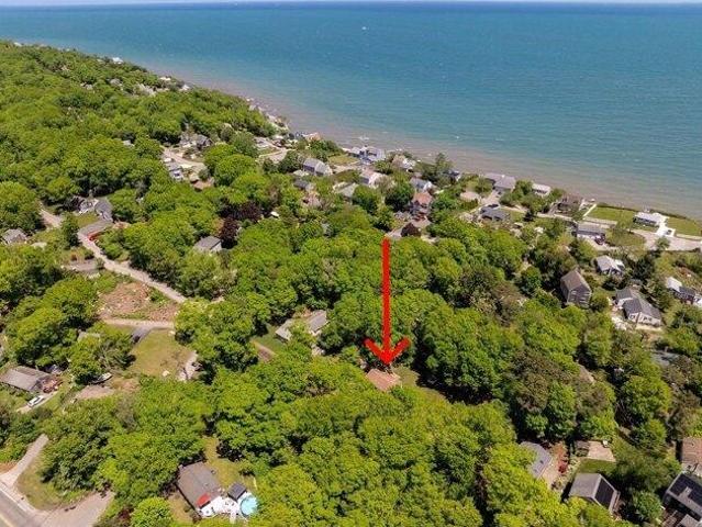 House for sale in Manomet, Massachusetts