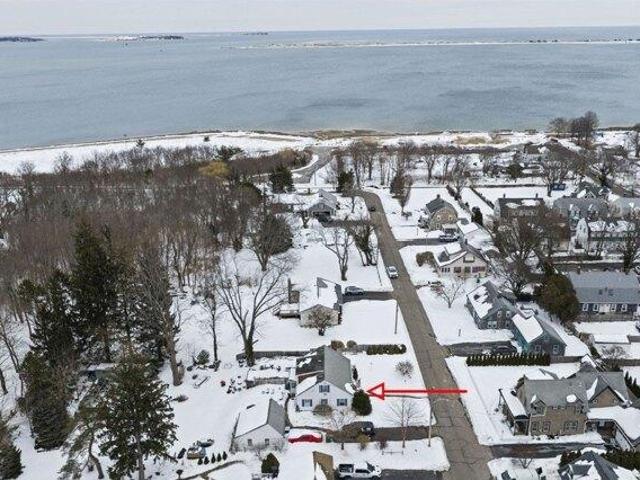 House for sale in Manomet, Massachusetts