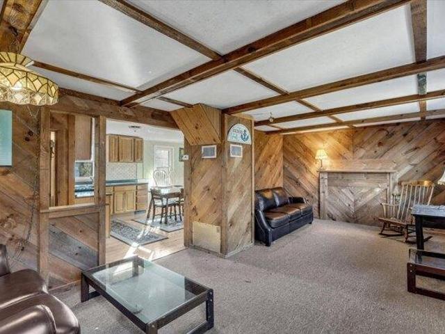 House for sale in Pocasset