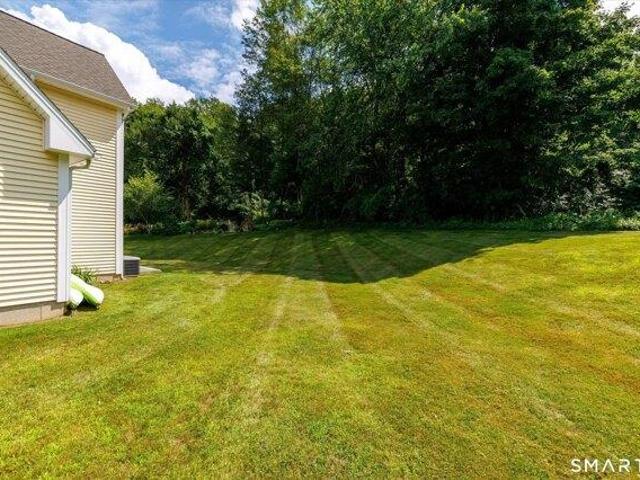 House for sale in Pomfret, Connecticut