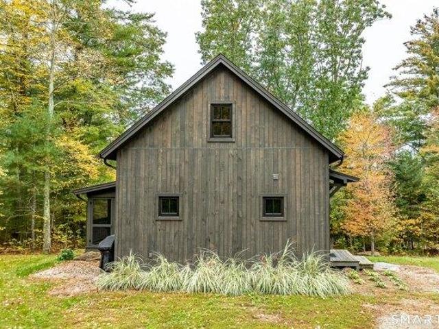 House for sale in Pomfret, Northeastern Connecticut Planning Region