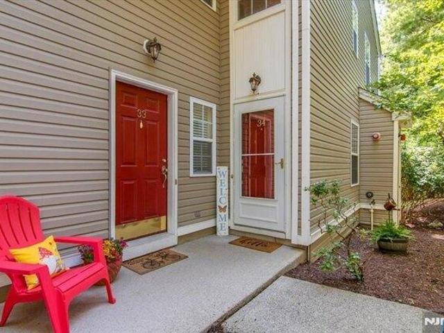 House for sale in Passaic, New Jersey