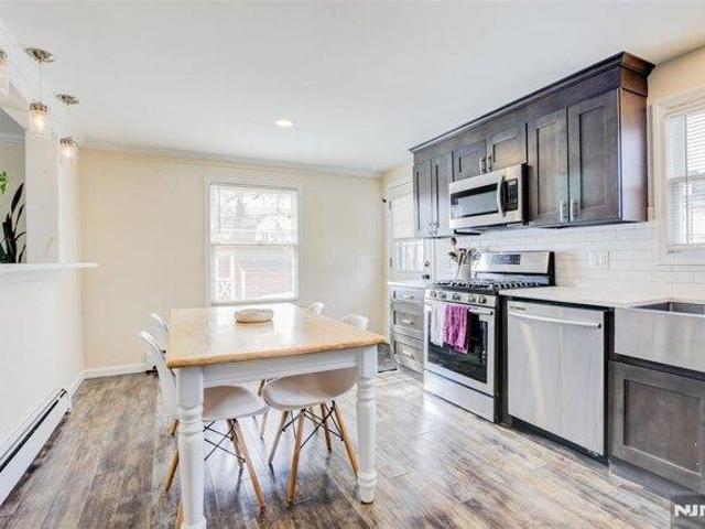 House for sale in Dupont Village, Pompton Lakes