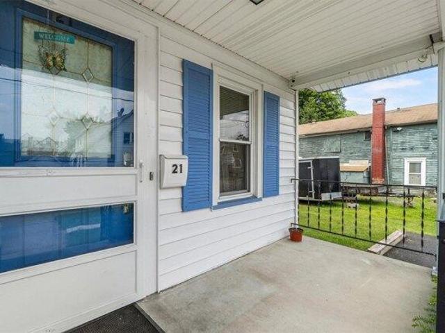 House for sale in Cuddebackville, New York