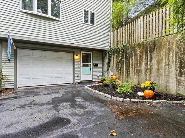 House for sale in Brighton Corner, Portland