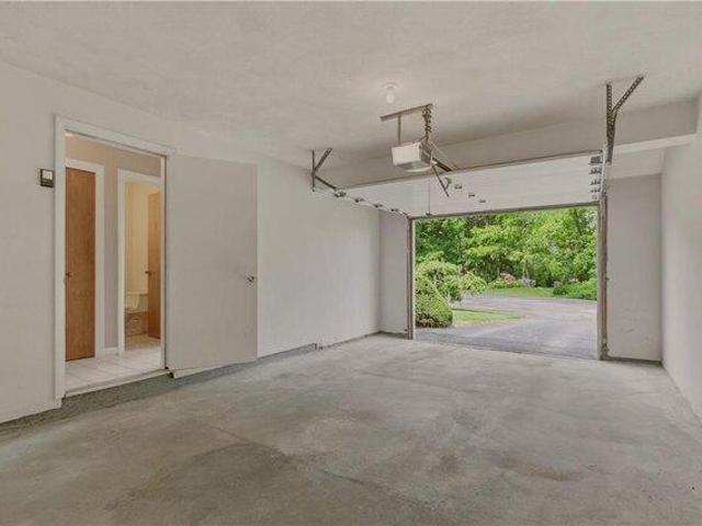 House for sale in Portsmouth, Rhode Island