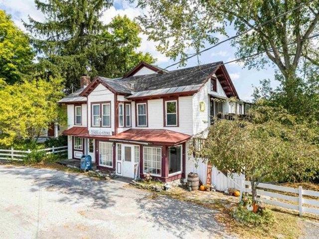 House for sale in East Poultney Historic District, Poultney