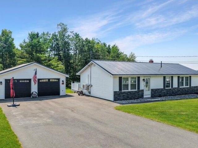 House for sale in Presque Isle, Maine