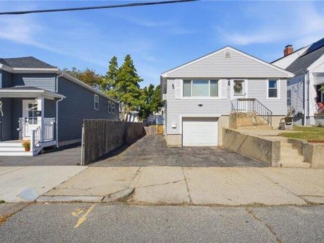 House for sale in Providence, Providence County