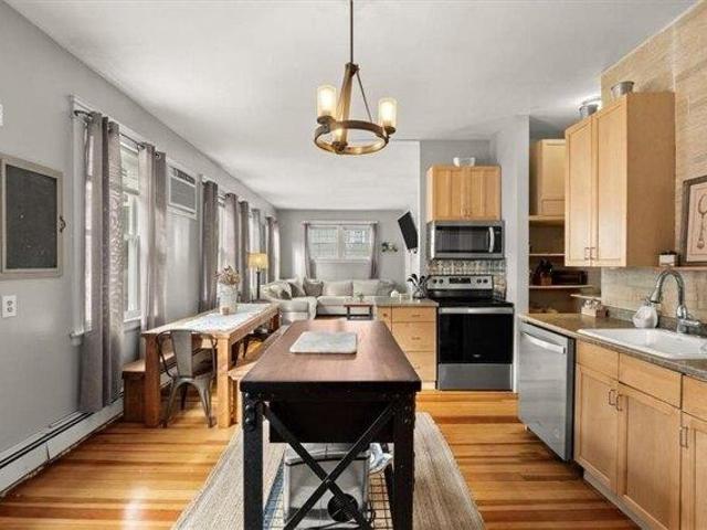 House for sale in Providence, Providence County