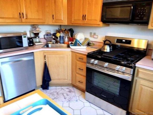 House for sale in Putnam, Connecticut