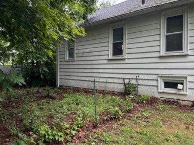 House for sale in Putnam, Connecticut