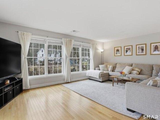 House for sale in Putnam, Connecticut
