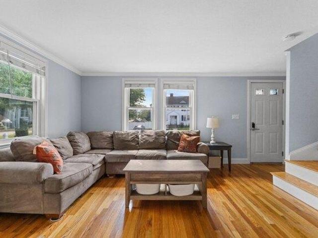 House for sale in North Quincy, Quincy