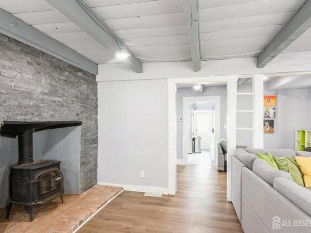 House for sale in Rahway, New Jersey