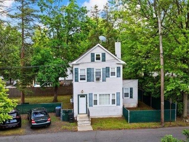 House for sale in Rahway, Union County