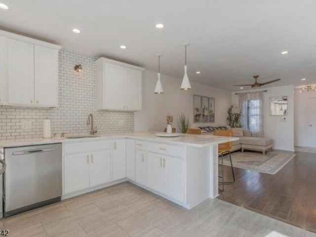 House for sale in Ringoes, New Jersey