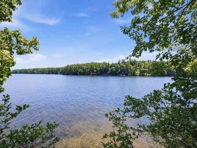 House for sale in Raymond, Maine