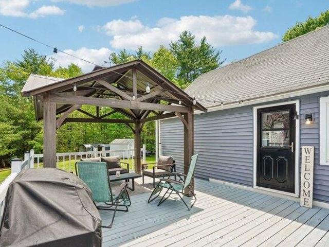 House for sale in Raymond, Rockingham County