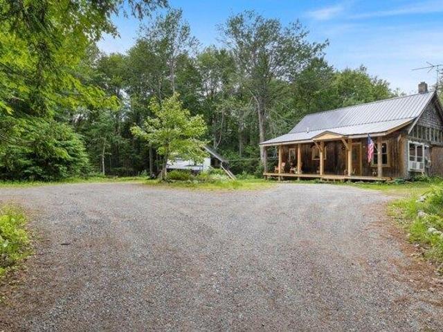 House for sale in Winthrop, Maine