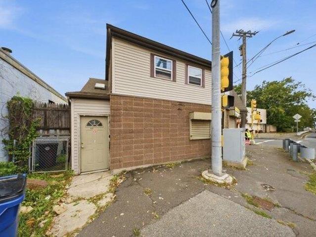 House for sale in Oak Island, Revere
