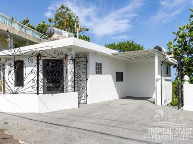 House for sale in Rincon
