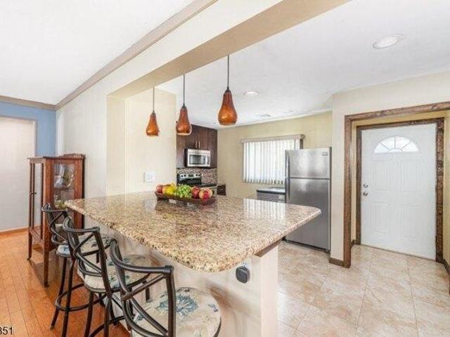 House for sale in Rochelle Park, New Jersey