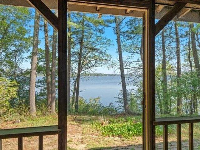 House for sale in Rochester, Massachusetts