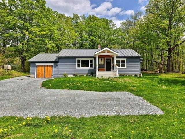 House for sale in Rochester, Vermont