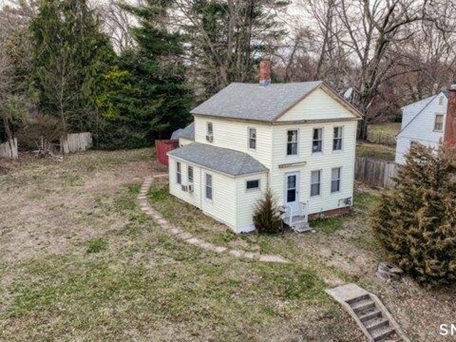 House for sale in Rocky Hill, Connecticut