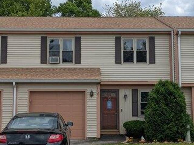 House for sale in Rocky Hill, Connecticut