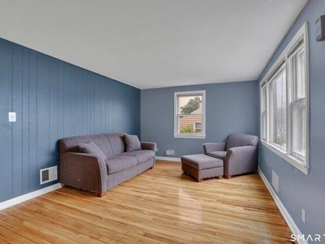 House for sale in Rocky Hill, Connecticut