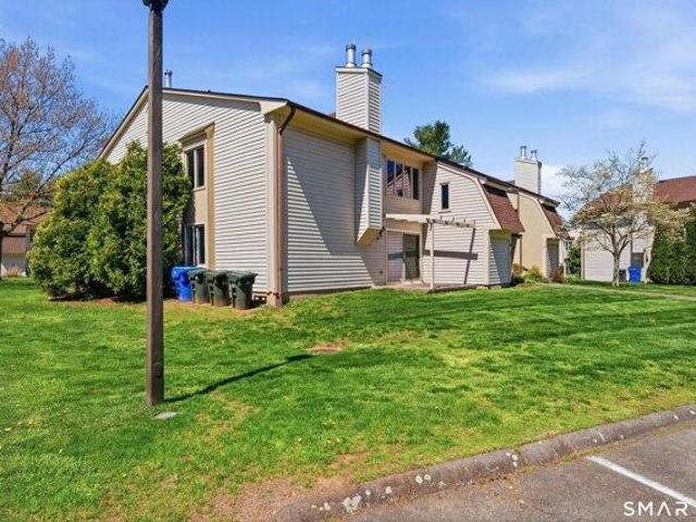 House for sale in Rocky Hill, Connecticut