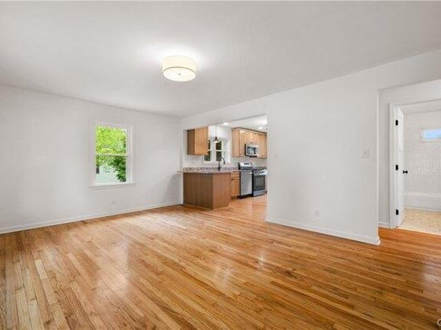 House for sale in Oneida, New York