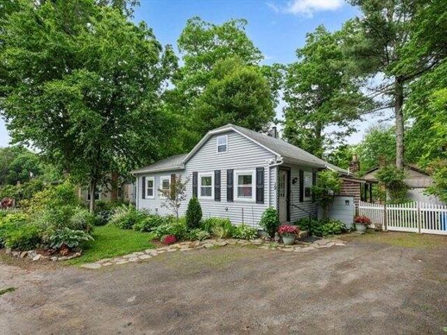 House for sale in Rutland, Massachusetts