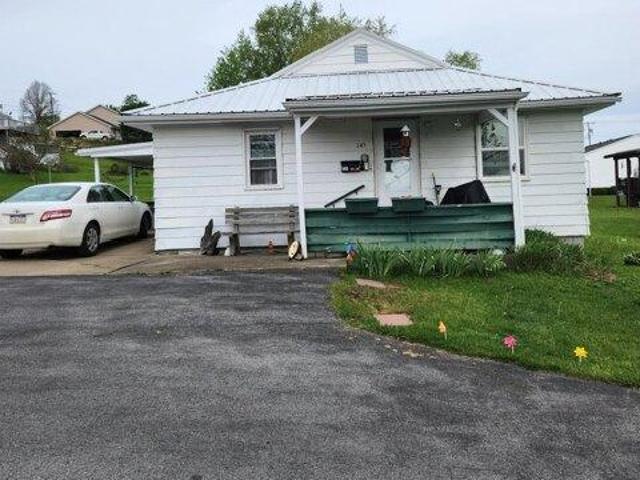 House for sale in Elk, Pennsylvania
