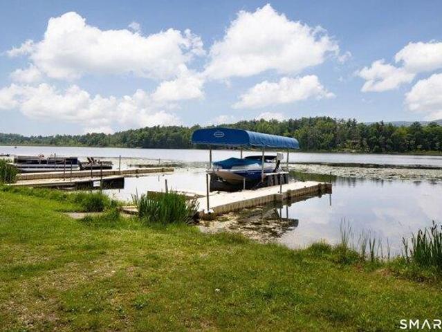 House for sale in Taconic, Salisbury