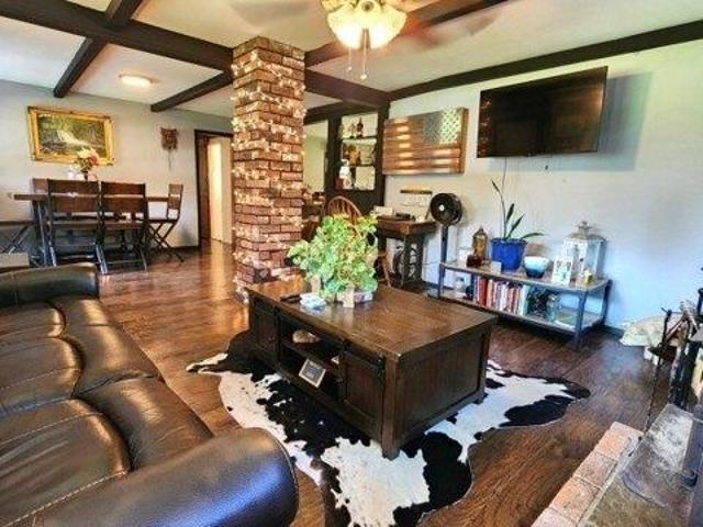 House for sale in Layton, New Jersey