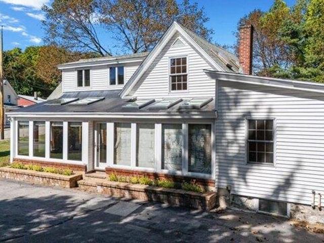 House for sale in Sanford, York County