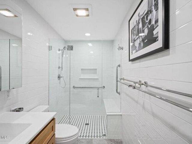 House for sale in Saratoga, New York