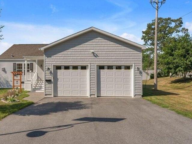 House for sale in Scarborough, Cumberland County