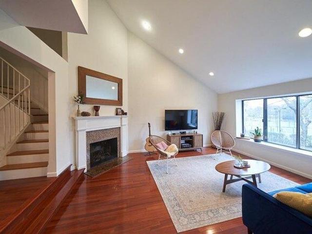 House for sale in Hudson, New Jersey