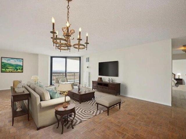House for sale in Harmon Cove, Secaucus