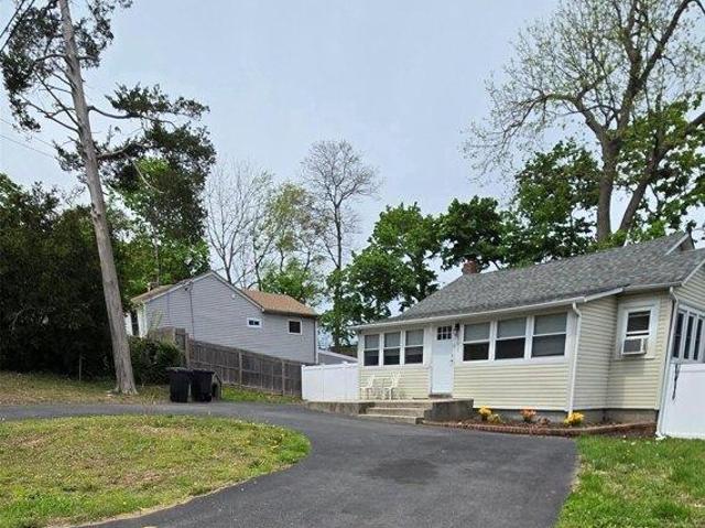 House for sale in Centereach, New York